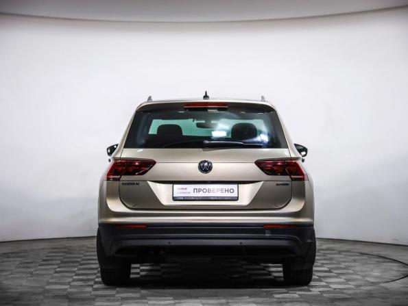 Volkswagen Tiguan II с пробегом 2018 года, цена 1 539 777 рублей, 330609 км, внедорожник, Автокод Объявления