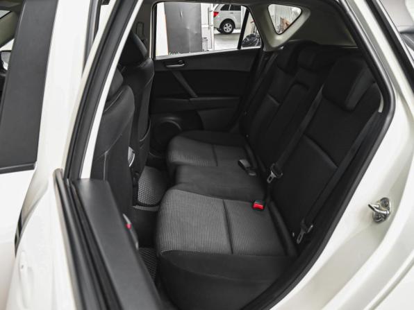 Mazda 3 II (BL) Рестайлинг с пробегом 2012 года, цена 1 169 000 рублей, 69773 км, хэтчбек, Автокод Объявления
