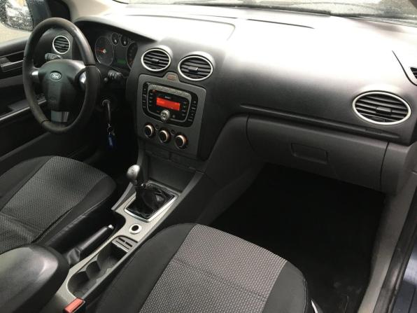 Ford Focus II Рестайлинг с пробегом 2008 года, цена 289 000 рублей, 251640 км, универсал, Автокод Объявления