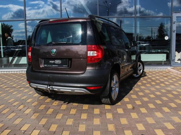 Skoda Yeti I с пробегом 2013 года, цена 700 000 рублей, 220315 км, внедорожник, Автокод Объявления