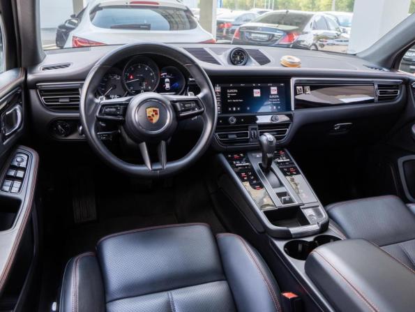 Porsche Macan I Рестайлинг 2 с пробегом 2021 года, цена 7 000 000 рублей, 83648 км, внедорожник, Автокод Объявления