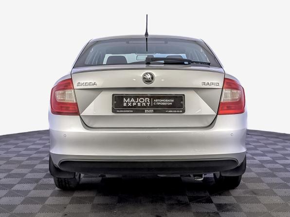 Skoda Rapid I с пробегом 2015 года, цена 1 020 000 рублей, 126466 км, лифтбек, Автокод Объявления