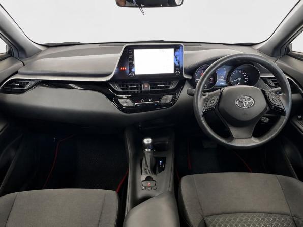 Toyota C-HR I Рестайлинг с пробегом 2020 года, цена 2 019 000 рублей, 27356 км, внедорожник, Автокод Объявления