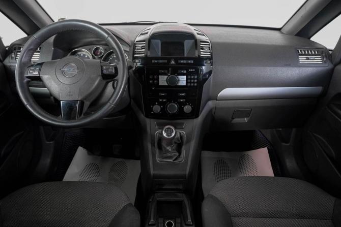 Opel Zafira B Рестайлинг с пробегом 2011 года, цена 729 000 рублей, 213050 км, компактвэн, Автокод Объявления