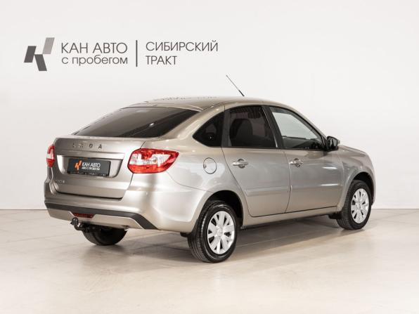 Lada (ВАЗ) Granta I Рестайлинг с пробегом 2021 года, цена 748 800 рублей, 55950 км, лифтбек, Автокод Объявления
