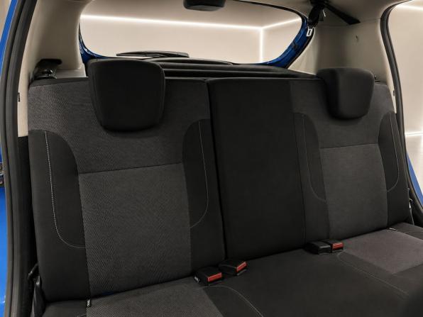 Renault Sandero II Рестайлинг с пробегом 2020 года, цена 1 445 000 рублей, 50900 км, хэтчбек, Автокод Объявления