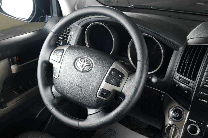 Toyota Land Cruiser 200 Series с пробегом 2008 года, цена 3 349 000 рублей, 314000 км, внедорожник, Автокод Объявления