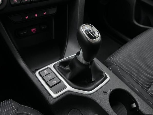 Kia Sportage IV Рестайлинг с пробегом 2019 года, цена 2 050 000 рублей, 145141 км, внедорожник, Автокод Объявления