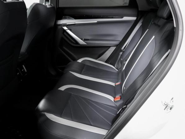 Geely Atlas II с пробегом 2024 года, цена 2 990 990 рублей, 45000 км, внедорожник, Автокод Объявления