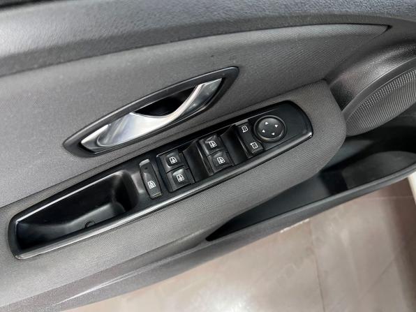 Renault Fluence I с пробегом 2010 года, цена 625 000 рублей, 256573 км, седан, Автокод Объявления