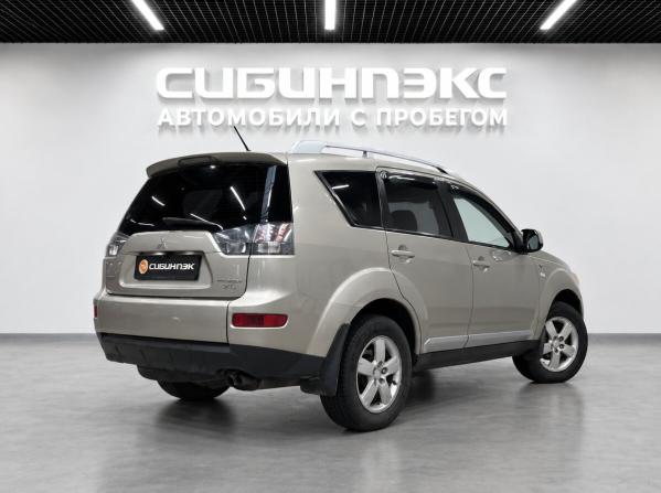 Mitsubishi Outlander II с пробегом 2008 года, цена 1 050 000 рублей, 297000 км, внедорожник, Автокод Объявления