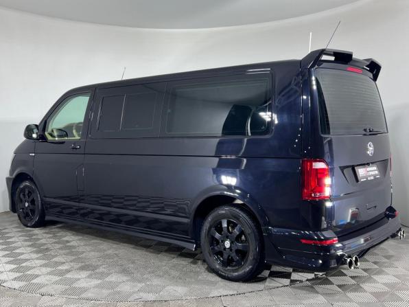 Volkswagen Multivan T6 с пробегом 2018 года, цена 4 200 000 рублей, 68601 км, минивэн, Автокод Объявления