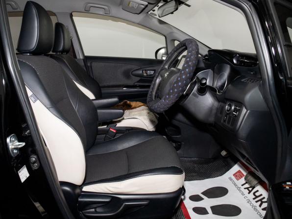 Toyota Wish II Рестайлинг с пробегом 2013 года, цена 1 550 000 рублей, 82774 км, минивэн, Автокод Объявления