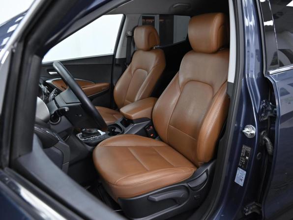 Hyundai Santa Fe III Рестайлинг с пробегом 2017 года, цена 1 949 000 рублей, 157000 км, внедорожник, Автокод Объявления