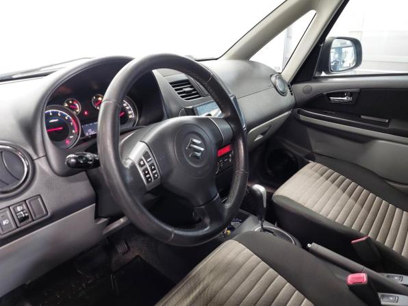 Suzuki SX4 I (Classic) Рестайлинг с пробегом 2012 года, цена 865 000 рублей, 191200 км, хэтчбек, Автокод Объявления