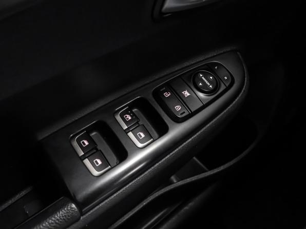 Kia Rio IV Рестайлинг с пробегом 2021 года, цена 1 129 000 рублей, 119445 км, хэтчбек, Автокод Объявления