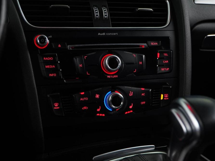 Audi A4 IV (B8) Рестайлинг Москва  - изображение 15