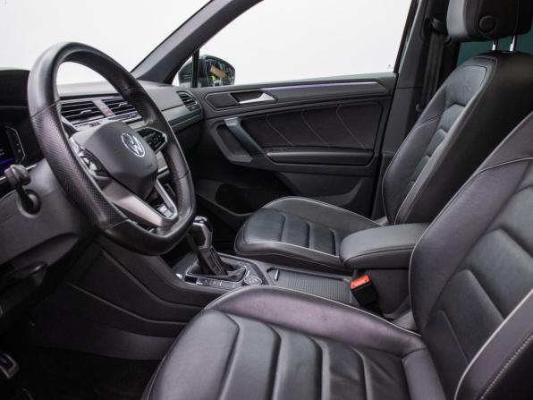 Volkswagen Tiguan II Рестайлинг с пробегом 2021 года, цена 3 995 000 рублей, 109000 км, внедорожник, Автокод Объявления