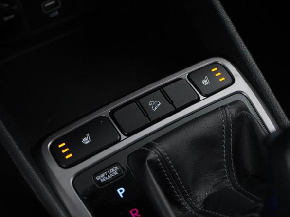 Hyundai Creta I Рестайлинг с пробегом 2021 года, цена 1 878 055 рублей, 114041 км, внедорожник, Автокод Объявления