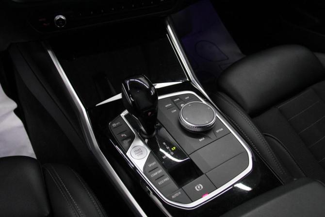 BMW 3 серии VII (G2x) с пробегом 2020 года, цена 2 937 700 рублей, 108989 км, седан, Автокод Объявления