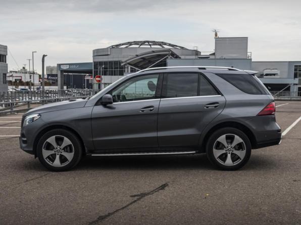Mercedes-Benz GLE I (W166) с пробегом 2018 года, цена 3 398 000 рублей, 235344 км, внедорожник, Автокод Объявления