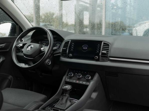 Skoda Karoq I с пробегом 2021 года, цена 2 200 000 рублей, 77517 км, внедорожник, Автокод Объявления