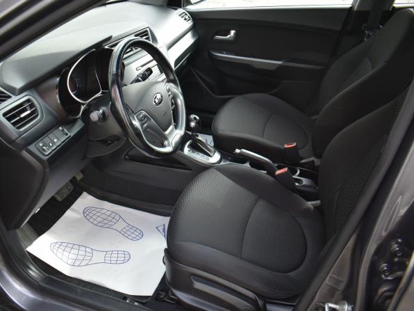 Kia Rio III Рестайлинг с пробегом 2016 года, цена 1 299 000 рублей, 54800 км, седан, Автокод Объявления