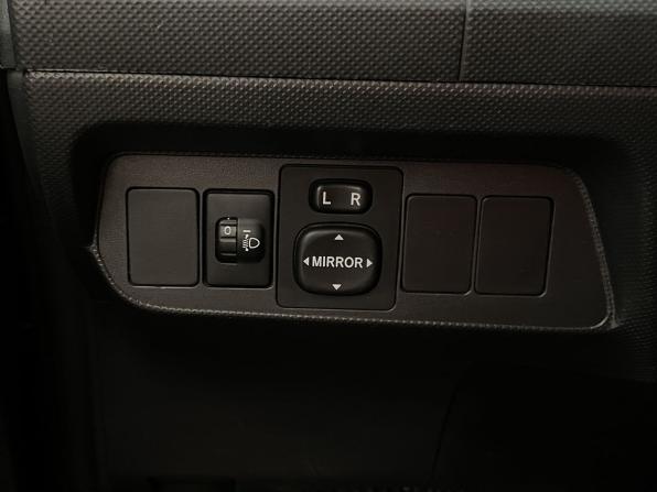 Toyota Auris I с пробегом 2008 года, цена 663 000 рублей, 259809 км, хэтчбек, Автокод Объявления