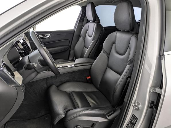 Volvo XC60 II Рестайлинг с пробегом 2021 года, цена 4 830 000 рублей, 49603 км, внедорожник, Автокод Объявления
