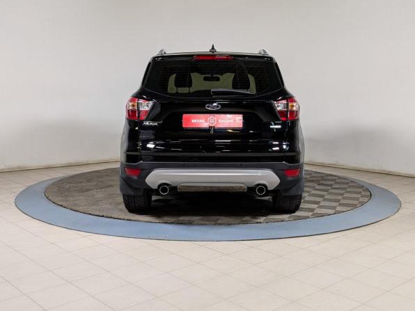 Ford Kuga II Рестайлинг с пробегом 2018 года, цена 1 599 000 рублей, 131000 км, внедорожник, Автокод Объявления