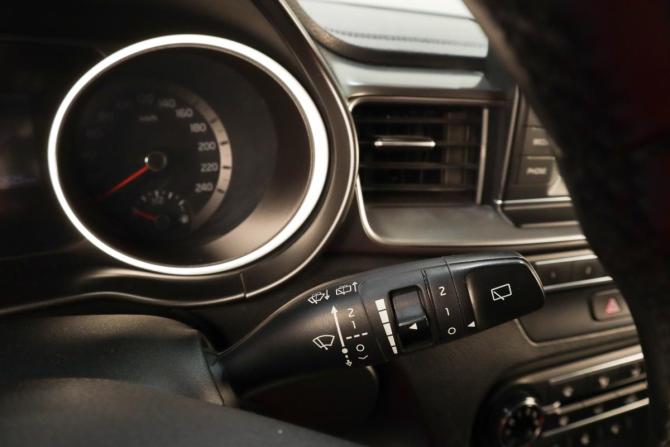 Kia Ceed III с пробегом 2018 года, цена 1 629 000 рублей, 120000 км, универсал, Автокод Объявления