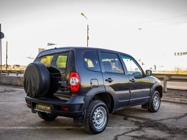 Chevrolet Niva I Рестайлинг с пробегом 2018 года, цена 739 000 рублей, 146468 км, внедорожник, Автокод Объявления