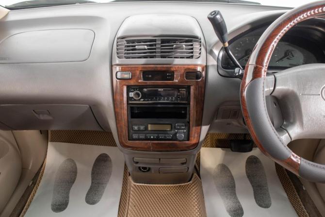 Toyota Ipsum I (M10) с пробегом 1999 года, цена 579 000 рублей, 356000 км, компактвэн, Автокод Объявления