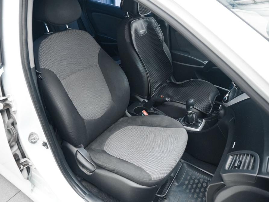 Hyundai Solaris I Ростов-на-Дону  - изображение 16