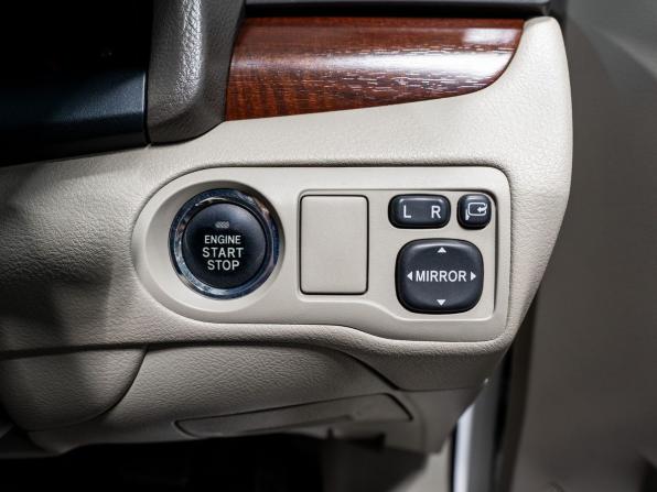 Toyota Allion II Рестайлинг с пробегом 2010 года, цена 845 000 рублей, 252200 км, седан, Автокод Объявления