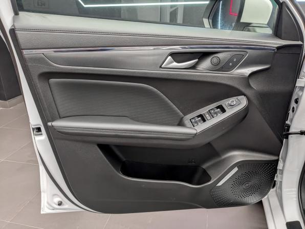 Haval Jolion I с пробегом 2023 года, цена 1 895 000 рублей, 27981 км, внедорожник, Автокод Объявления
