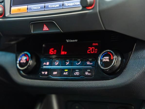 Kia Sportage III с пробегом 2012 года, цена 1 298 000 рублей, 183180 км, внедорожник, Автокод Объявления