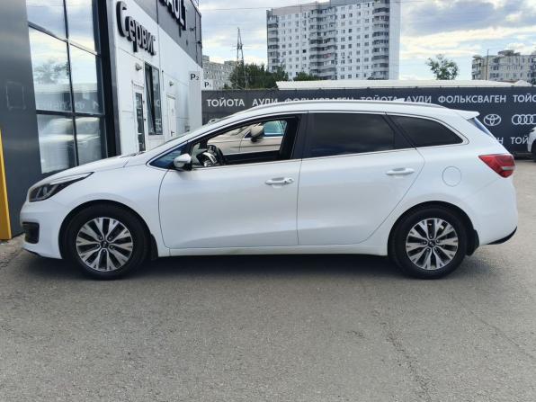 Kia Ceed II Рестайлинг с пробегом 2017 года, цена 1 280 000 рублей, 161118 км, универсал, Автокод Объявления