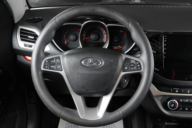 Lada (ВАЗ) Vesta I с пробегом 2019 года, цена 999 000 рублей, 146580 км, универсал, Автокод Объявления