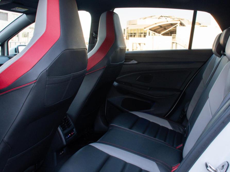 Volkswagen Golf GTI VIII Москва  - изображение 11