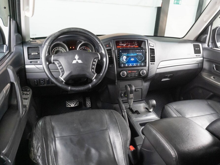 Mitsubishi Pajero IV Сургут  - изображение 6
