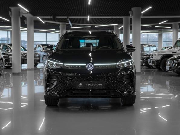 Volkswagen Tiguan III (China Market) с пробегом 2026 года, цена 4 700 000 рублей, 35 км, внедорожник, Автокод Объявления