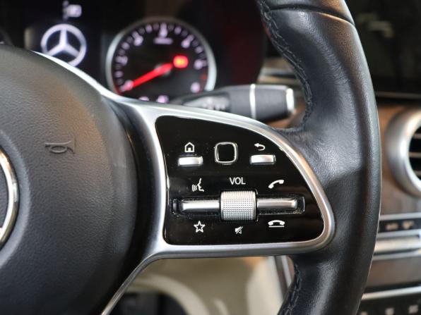 Mercedes-Benz GLC I (X253) Рестайлинг с пробегом 2021 года, цена 4 649 000 рублей, 98106 км, внедорожник, Автокод Объявления