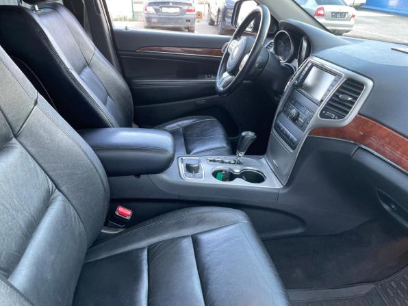 Jeep Grand Cherokee IV (WK2) с пробегом 2012 года, цена 1 769 600 рублей, 203617 км, внедорожник, Автокод Объявления