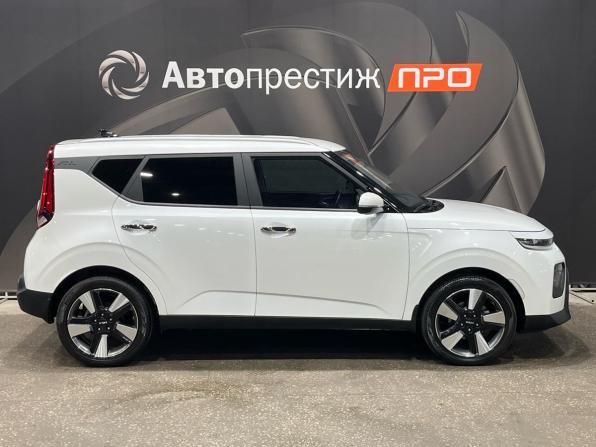 Kia Soul III с пробегом 2021 года, цена 2 020 000 рублей, 18087 км, хэтчбек, Автокод Объявления