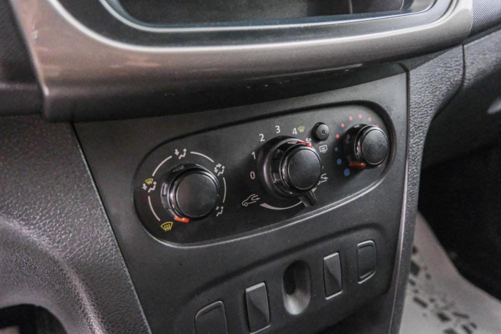 Renault Logan II Красноярск  - изображение 17