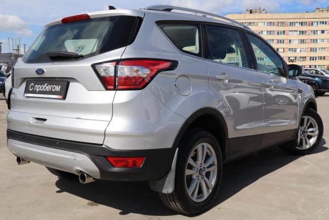Ford Kuga II Рестайлинг с пробегом 2018 года, цена 1 599 000 рублей, 125000 км, внедорожник, Автокод Объявления