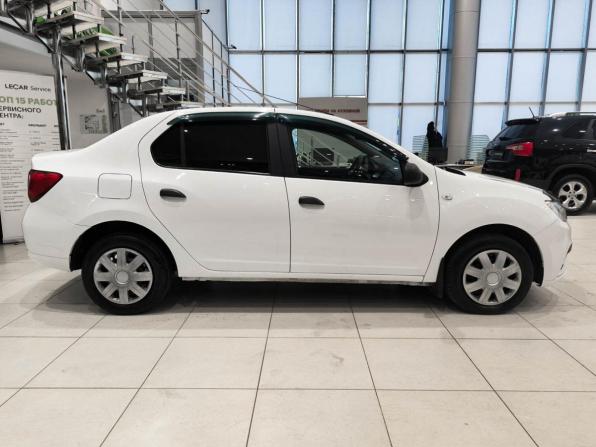 Renault Logan II Рестайлинг с пробегом 2018 года, цена 846 000 рублей, 134615 км, седан, Автокод Объявления