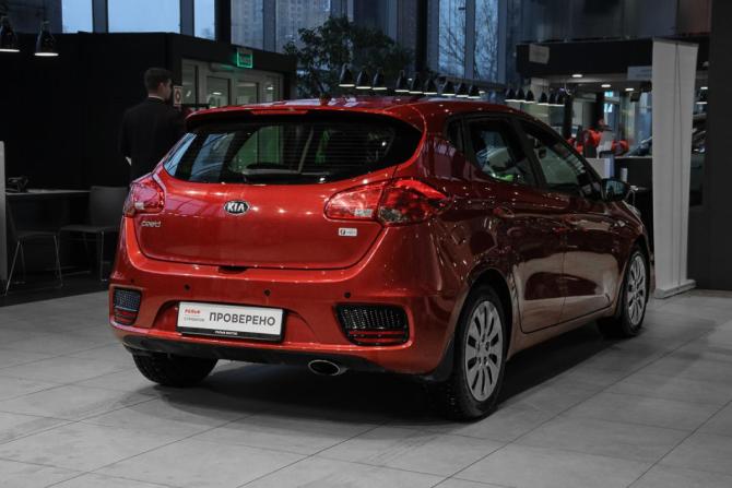 Kia Ceed II Рестайлинг с пробегом 2016 года, цена 1 130 000 рублей, 89853 км, хэтчбек, Автокод Объявления