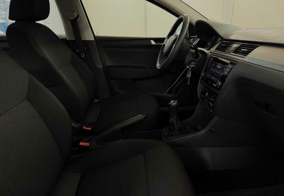 Skoda Rapid I Рестайлинг Москва  - изображение 10